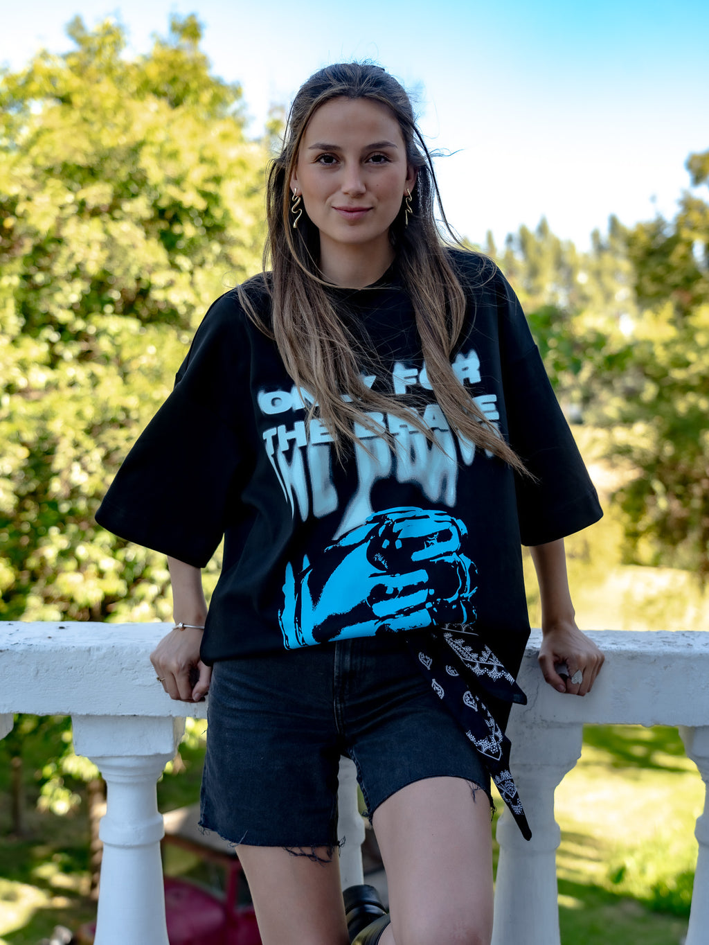 Polera Puño Negra